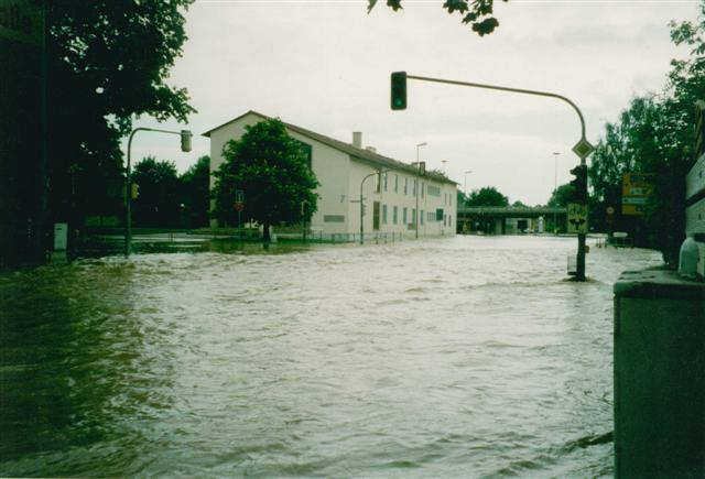 Hochwasser1999 nu weststadtschule