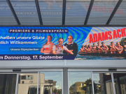 Adams-Acht-Premiere-mit-URCD 4015 JH